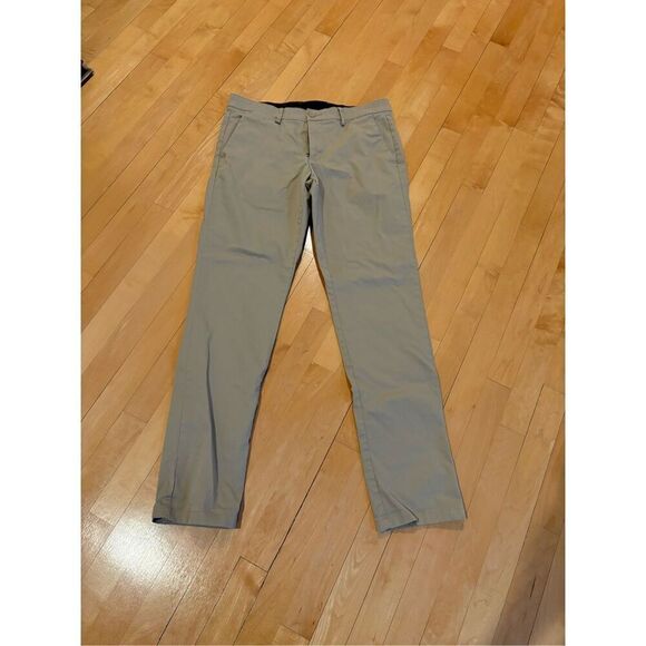 Van Heusen Khaki Pants, size 25 India/37-38 US - Picture 1 of 9